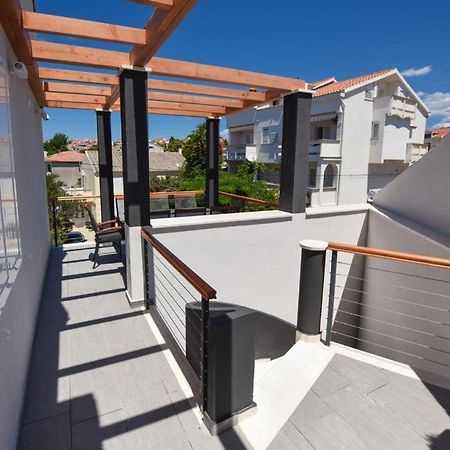 Tissa-Novalja Apartment Bagian luar foto