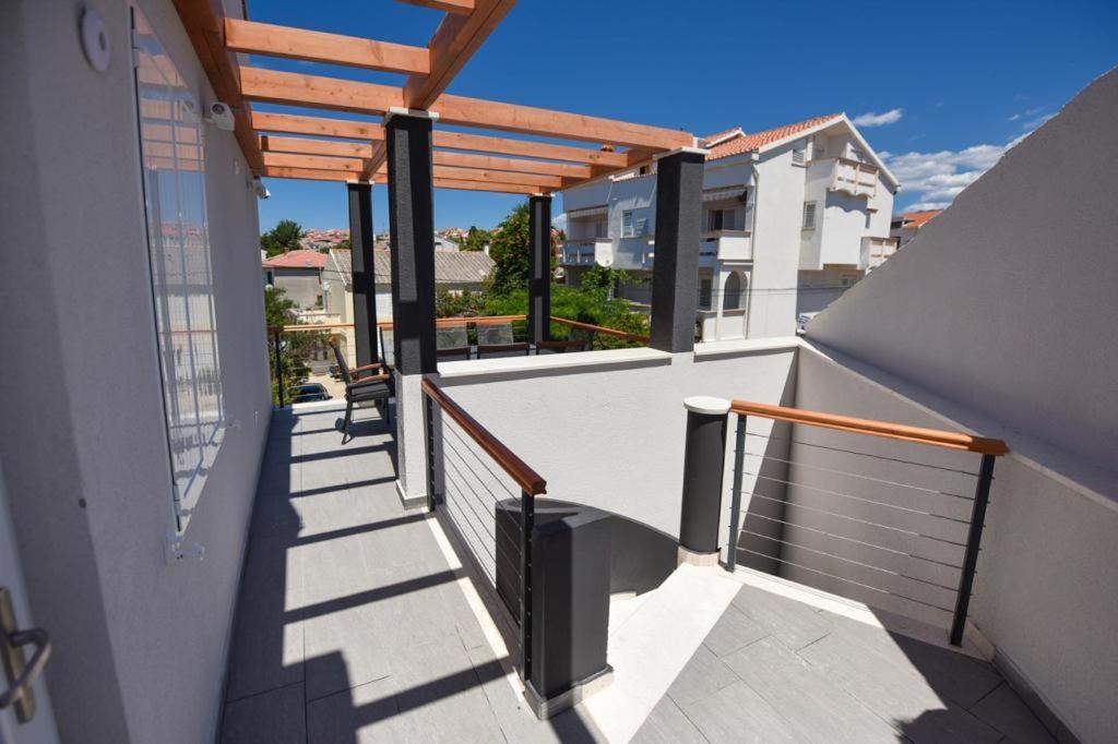Tissa-Novalja Apartment Bagian luar foto